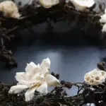 Hæng en flot julekrans med lys i op på din yderdøren